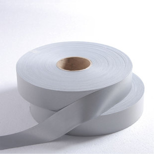 耐水洗、干洗亮銀TC反光布 亮度＞420